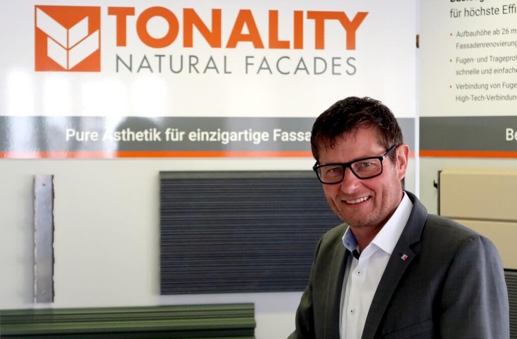 Tonality: Passionate facade expert on board
