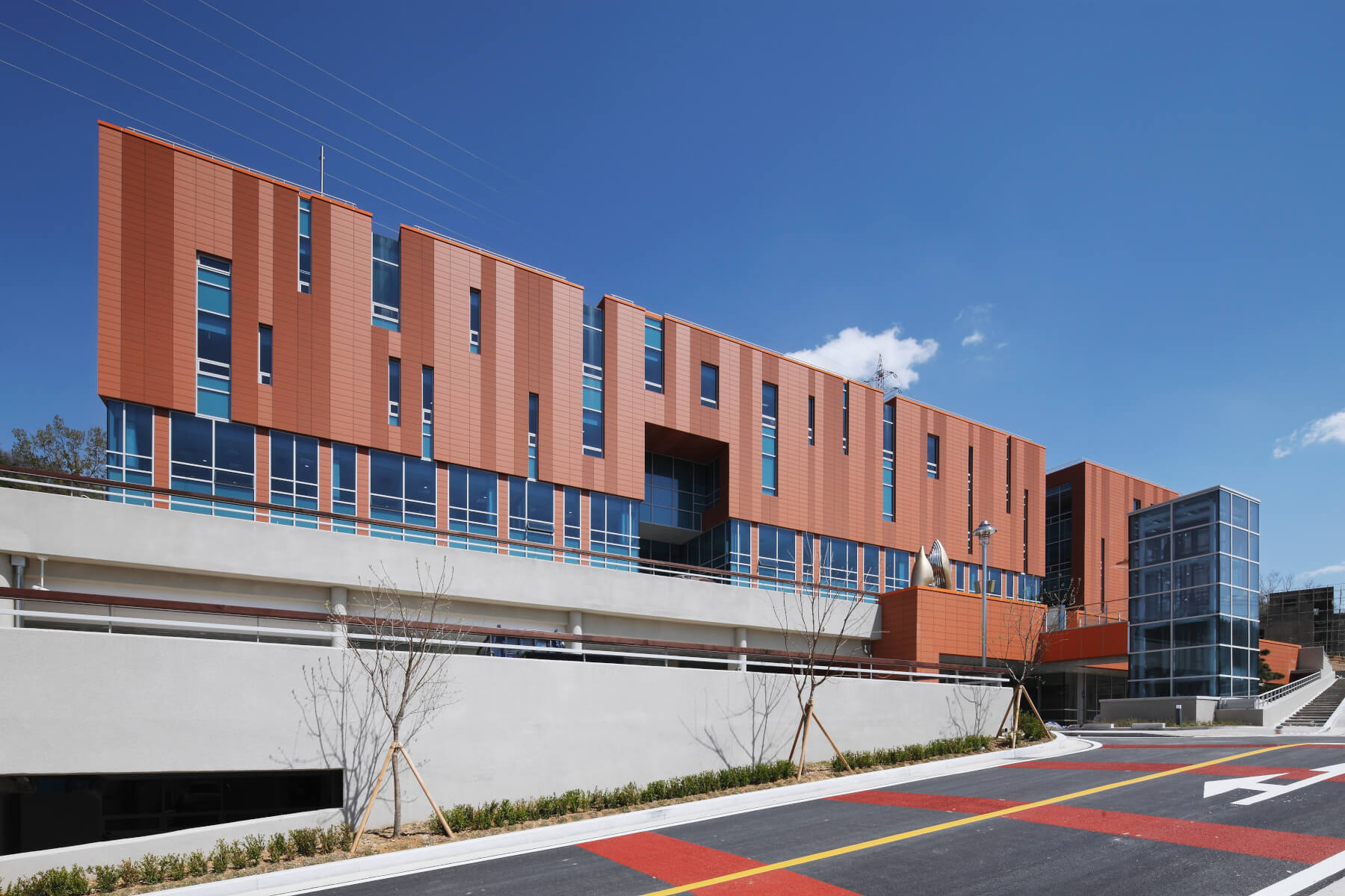 Tonality Reference Ceramic Facade - Chun'an Hospital Front View