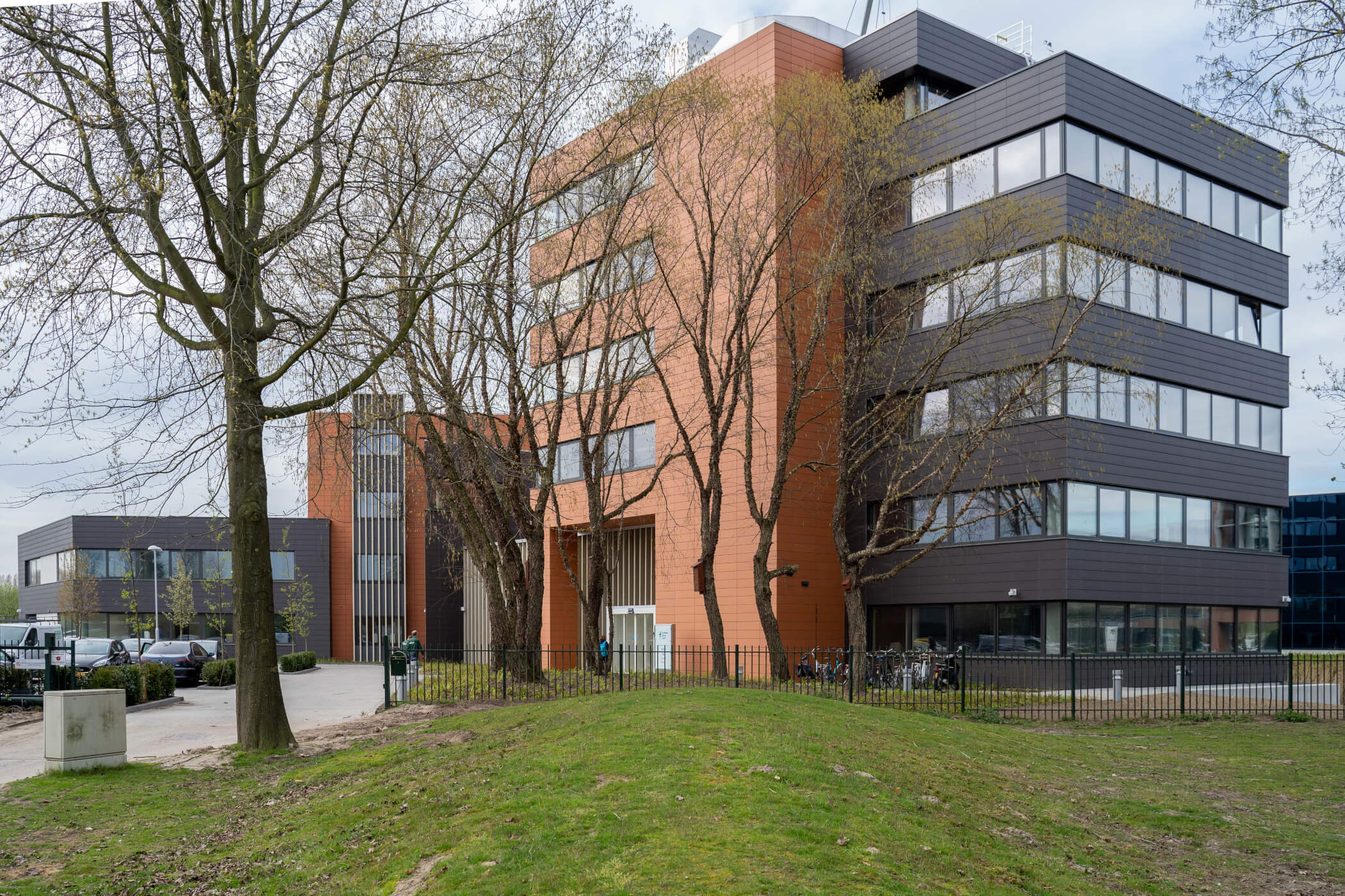 Tonality ceramic facade at ESC Dronten designed by MH1 Architects for Human Total Care Eindhoven - Front view