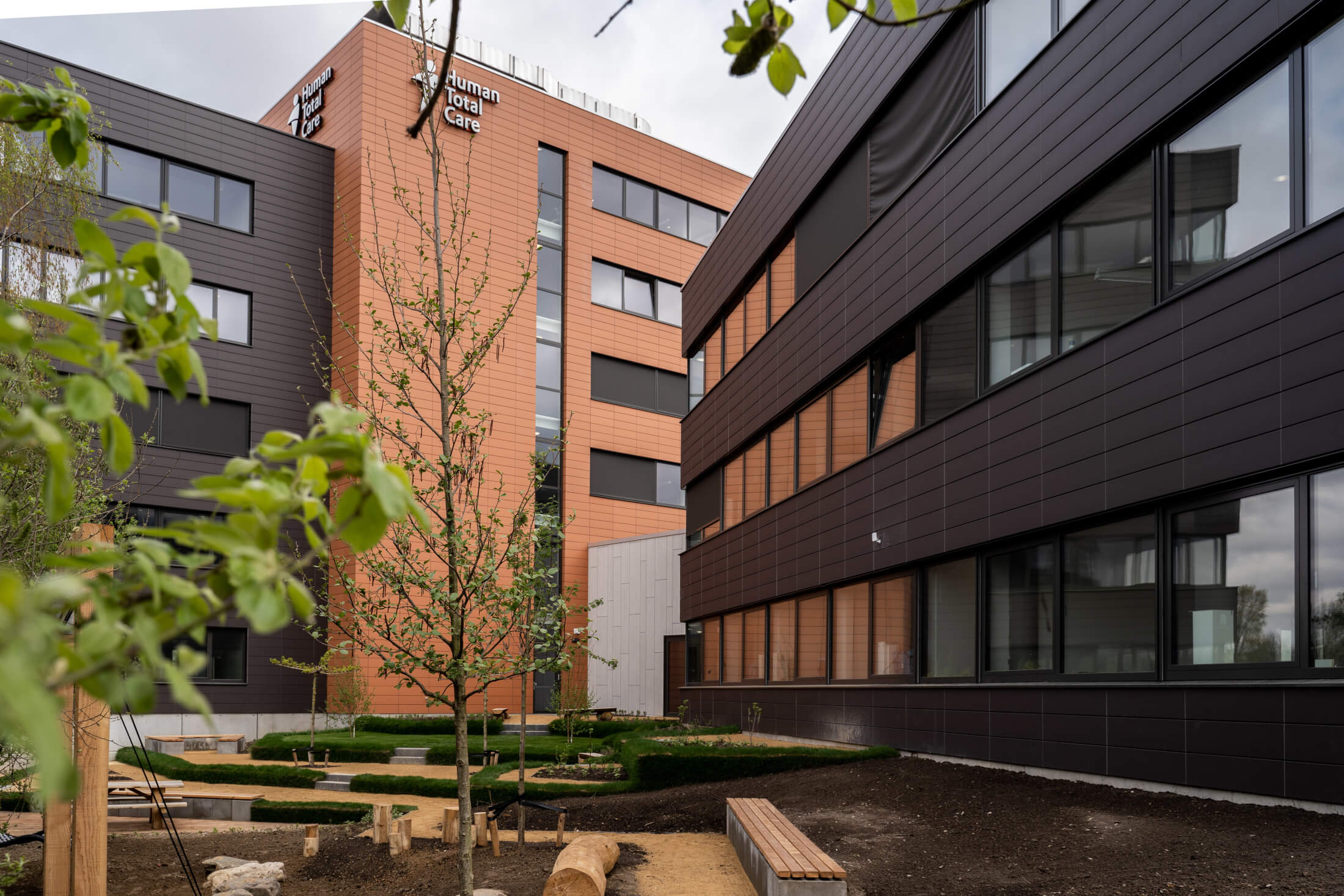 Close-up of Tonality ceramic façade on Human Total Care building designed by MH1 Architects in Eindhoven