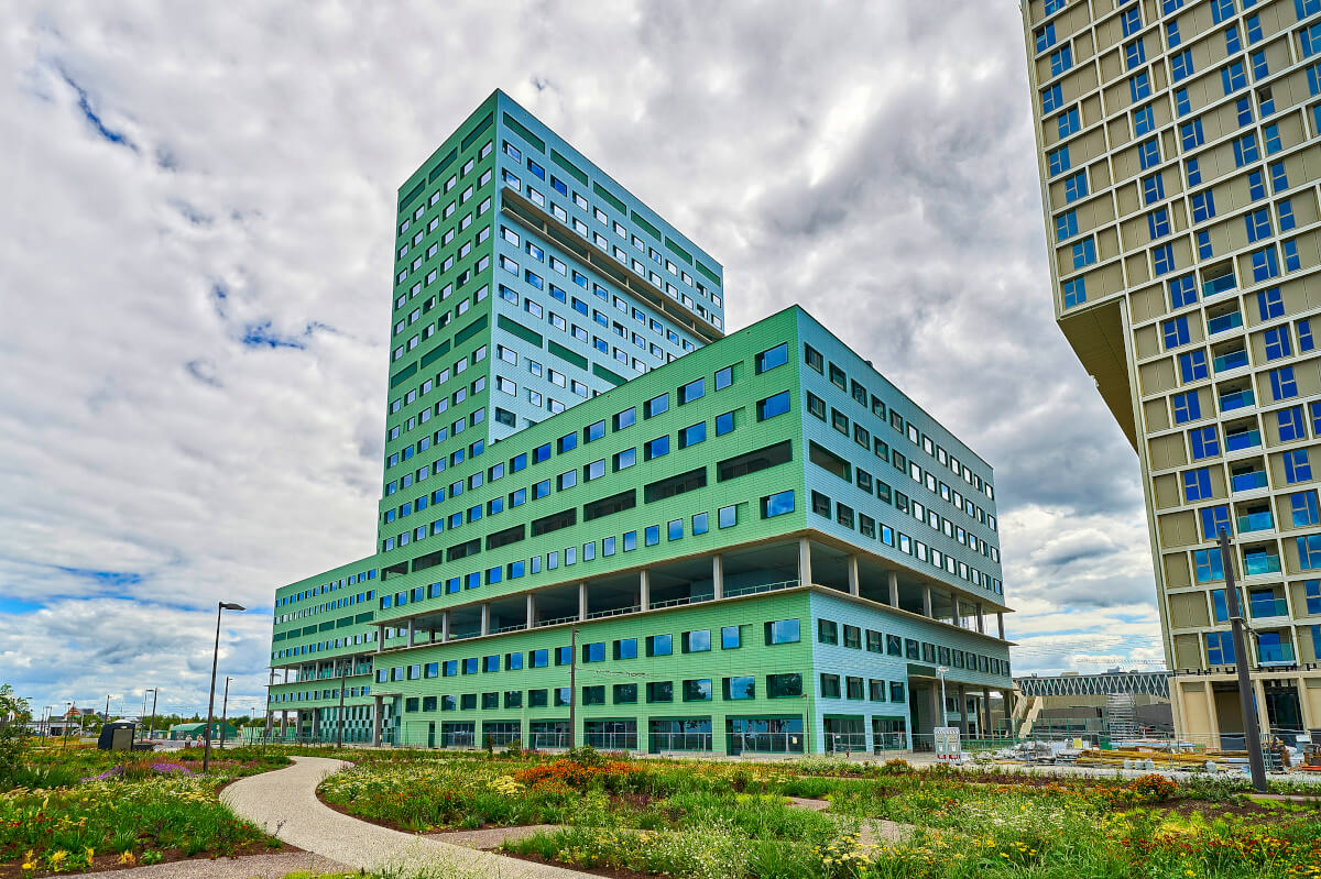 View of the Terracotta Tile Facade on the Side of the Cadix Clinic Building in Antwerpen - Tonality Reference